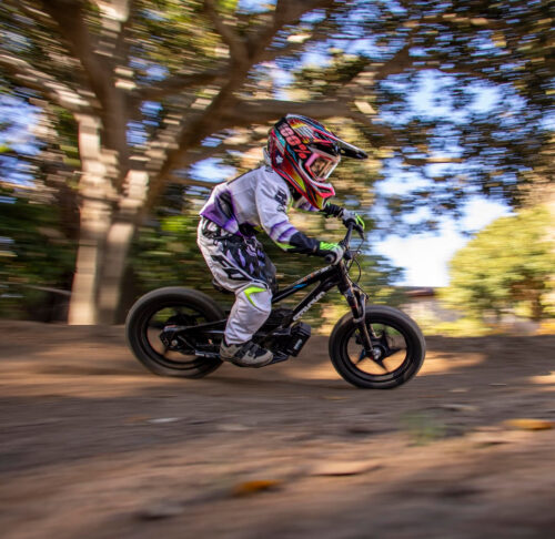 Stacyc Eesti - Elektriline tasakaaluratas 3K9A5096 2 500x486